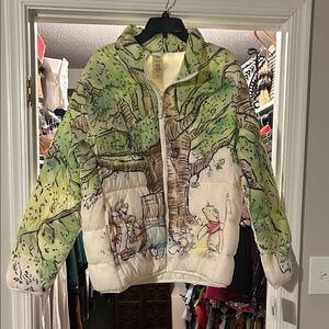 Disney Park Winnie the Pooh Cream and Light Green Character-Print Puffer Jacket